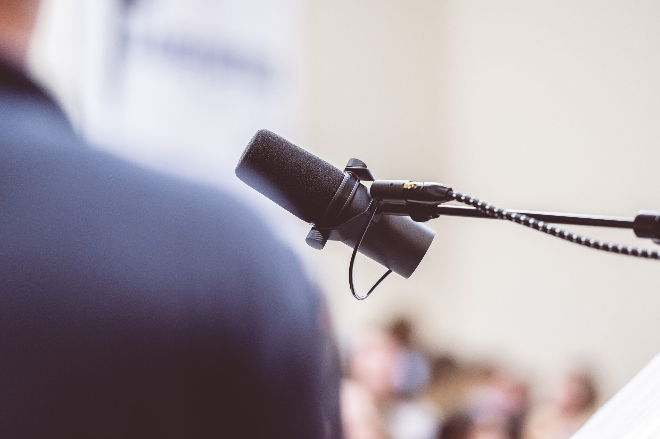 7 Emerging Podcasting Trends in 2025 How AI is Changing the Game